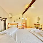 Asteraki Beach House By Dadovillas